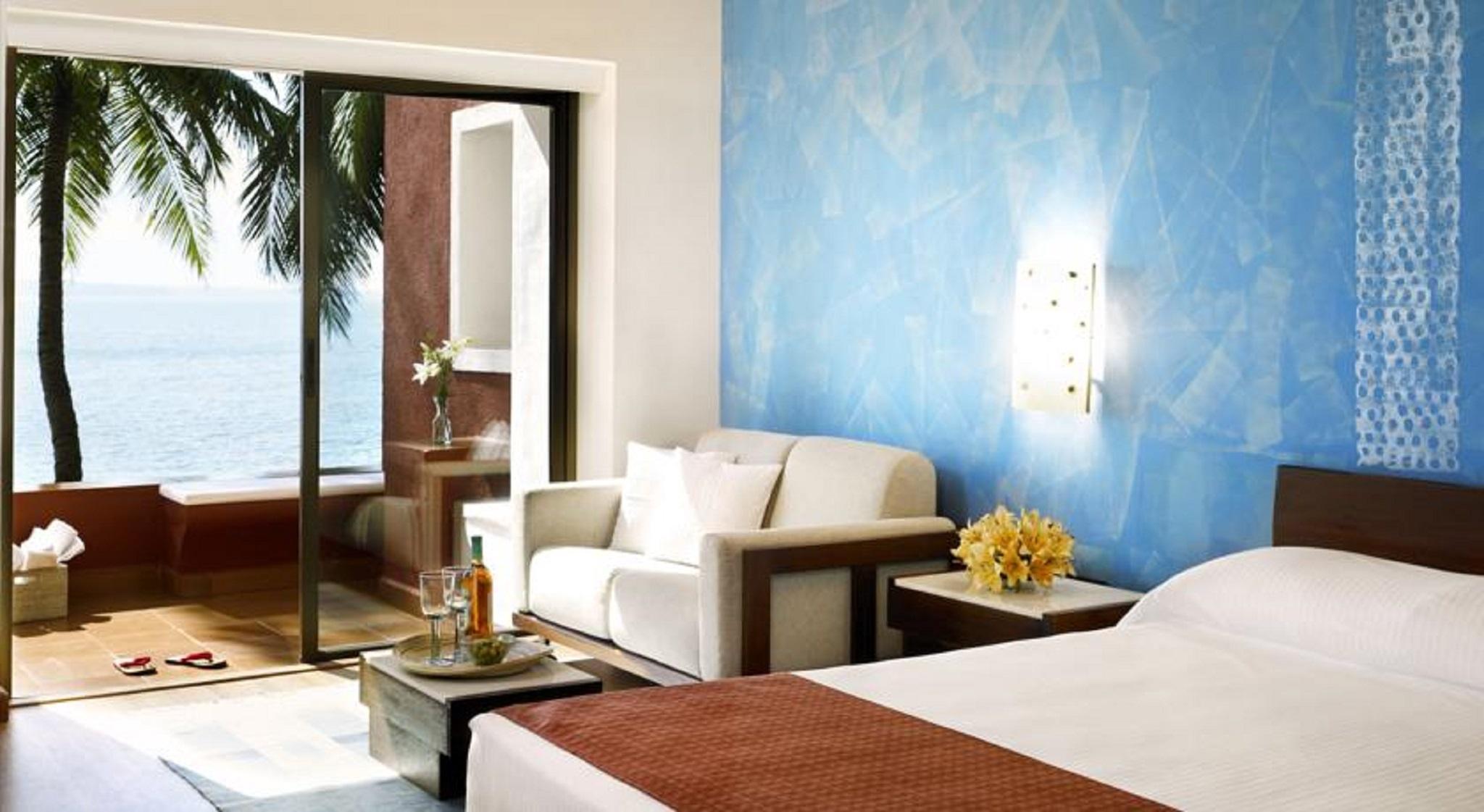 Taj Cidade De Goa Heritage, Goa Santa Cruz Ruang foto A room at the Hard Rock Hotel