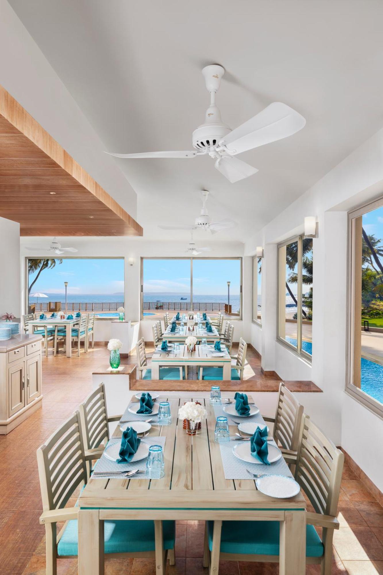 Taj Cidade De Goa Heritage, Goa Santa Cruz Bagian luar foto The Beach Club
