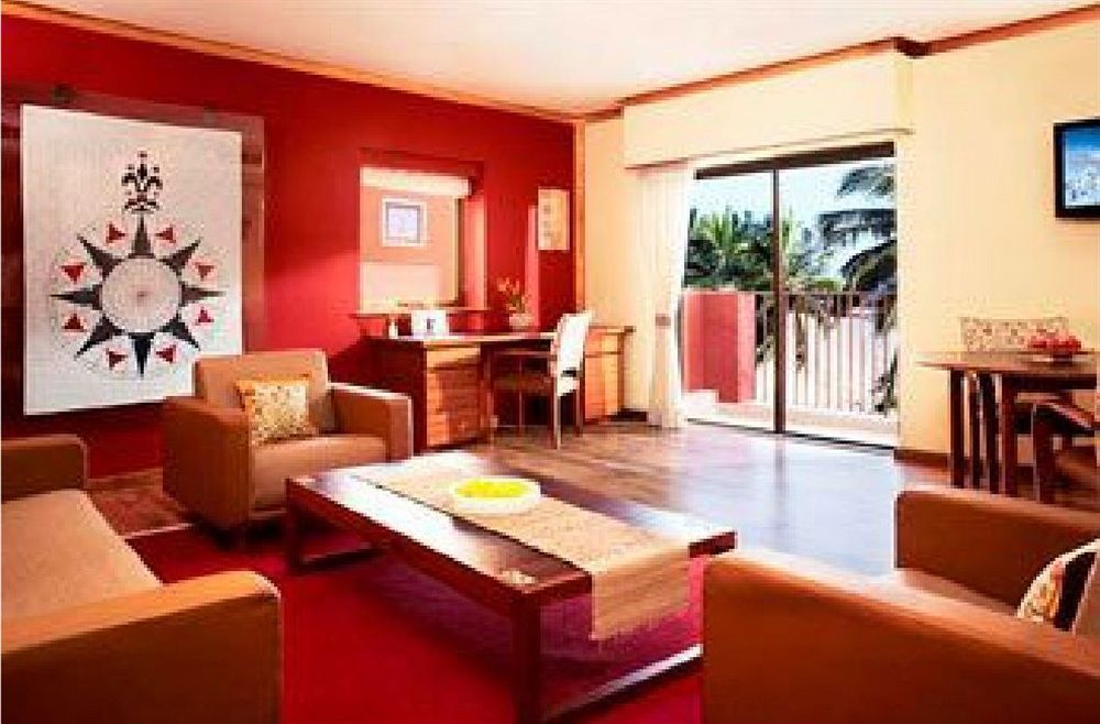 Taj Cidade De Goa Heritage, Goa Santa Cruz Bagian luar foto A suite at the hotel